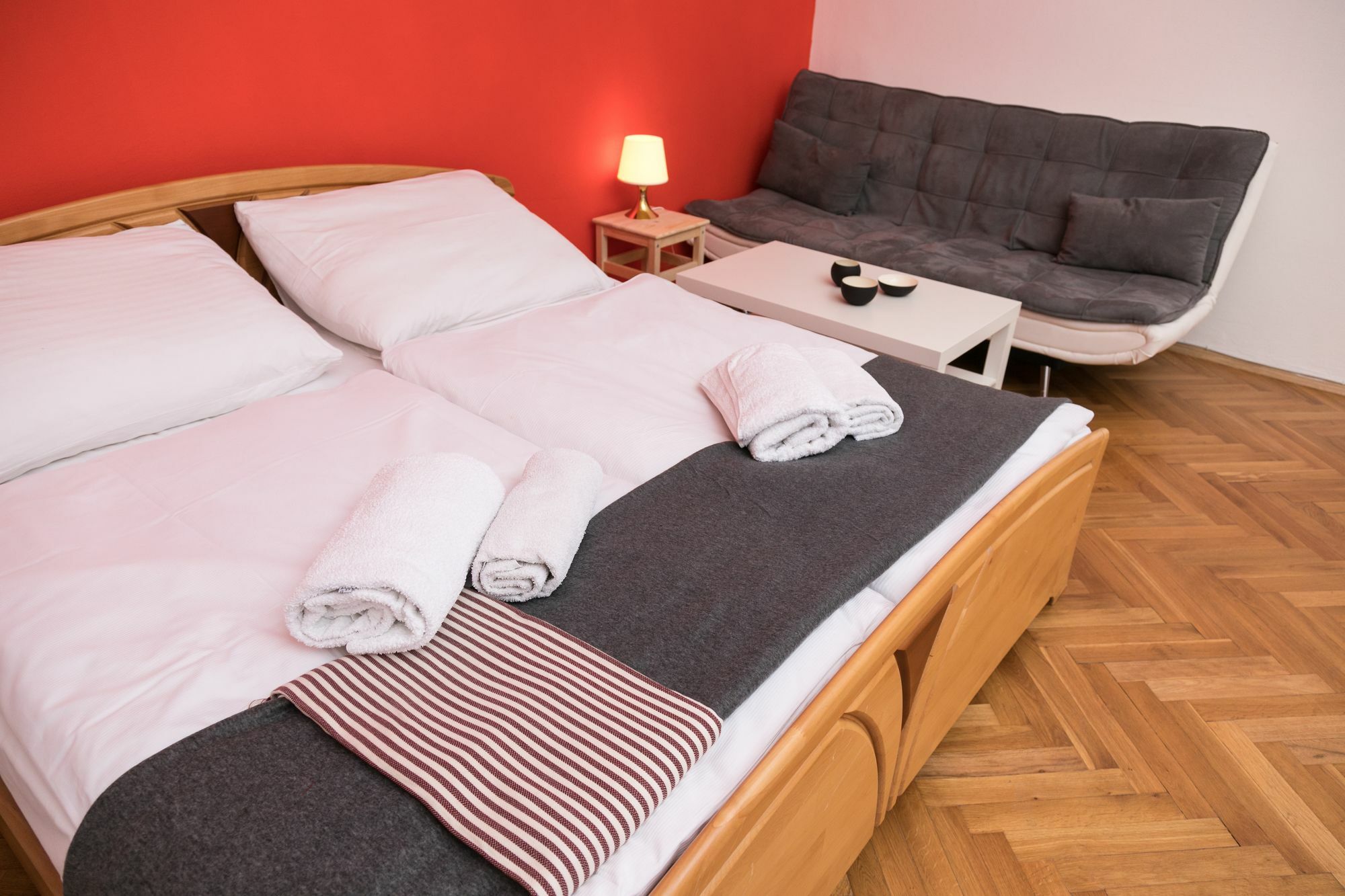 Welcome Charles Bridge Apartments Prag Exteriör bild